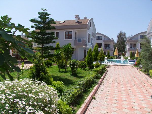 Villa in Belek: 220 m² mit 5 Schlafzimmern auf 3 Etagen - Main Image