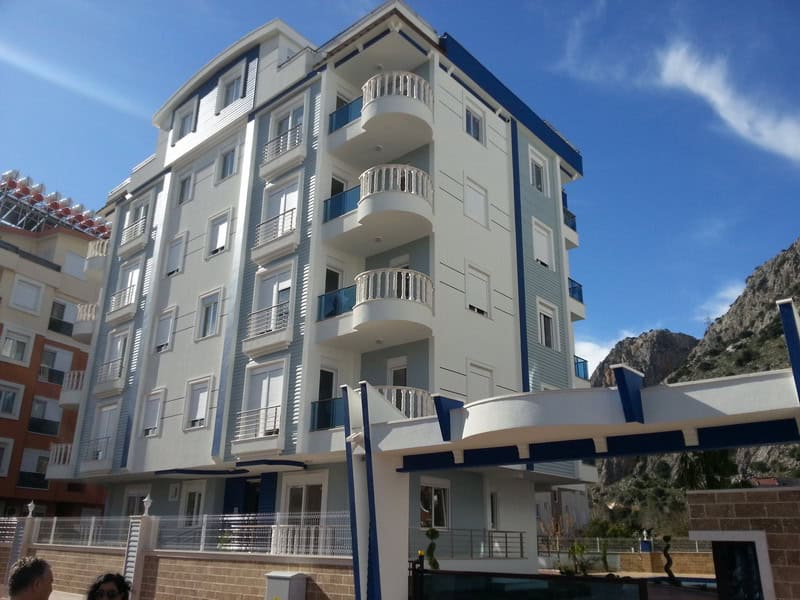 4+1 Wohnung in Konyaalti: 180 m² mit Pool und Sauna - Main Image