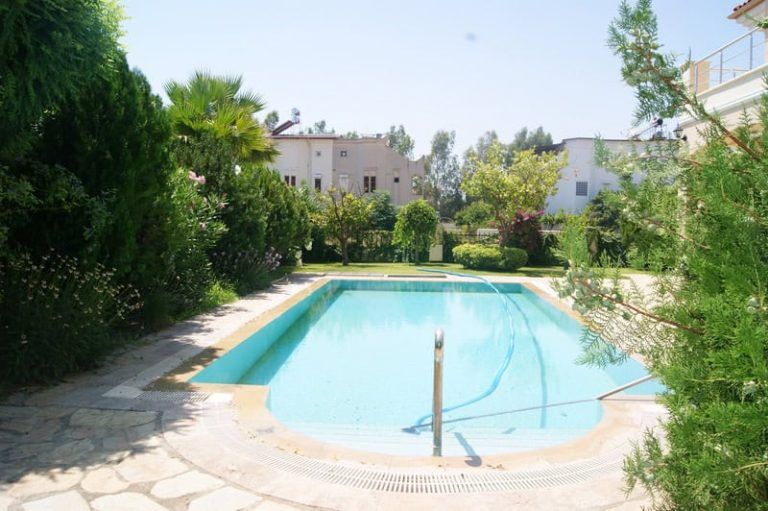 Villa in Belek: 215 m² mit Privatpool, Garten und Kamin - Main Image